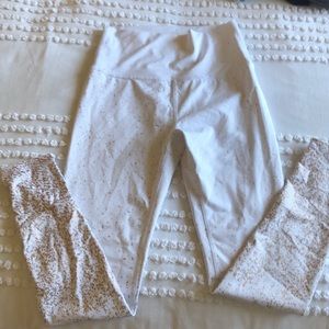 Buff bunny rose gold and white leggings